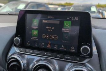 Nissan Juke 1.0 DiG-T N-Connecta 5dr DCT