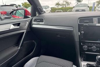 Volkswagen Golf 1.5 TSI EVO 150 R-Line 5dr