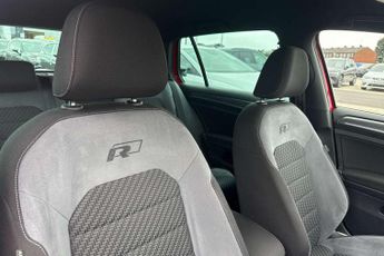 Volkswagen Golf 1.5 TSI EVO 150 R-Line 5dr