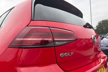 Volkswagen Golf 1.5 TSI EVO 150 R-Line 5dr