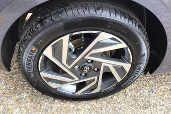 Hyundai i20 1.0T GDi Advance 5dr DCT