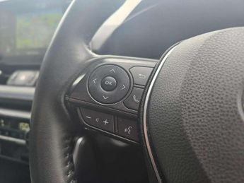 Toyota RAV4 2.5 VVT-i Hybrid Dynamic 5dr CVT