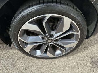 Renault Megane 1.3 TCE GT Line 5dr Auto