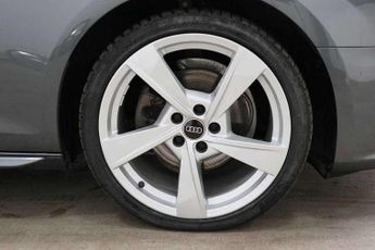Audi A4 Avant 35 TFSI S Line 5dr S Tronic