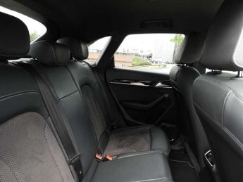 Audi Q3 2.0T FSI Quattro Black Edition 5dr S Tronic