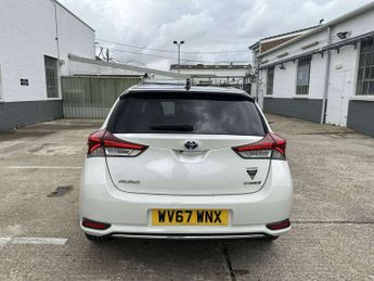 Toyota Auris 1.8 Hybrid GB25 5dr CVT