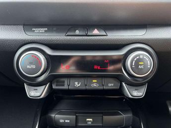 Kia Stonic 1.0T GDi 48V Connect 5dr DCT