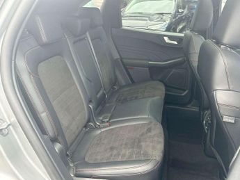 Ford Kuga 2.5 FHEV ST-Line X Edition 5dr CVT