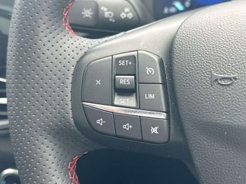 Ford Kuga 2.5 FHEV ST-Line X Edition 5dr CVT