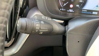 Volvo XC60 2.0 T4 190 Edition 5dr Geartronic