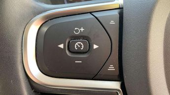 Volvo XC60 2.0 T4 190 Edition 5dr Geartronic