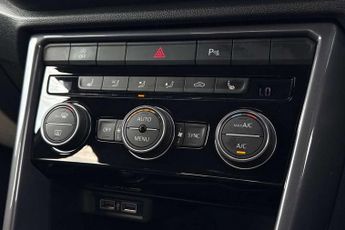 Volkswagen T-Roc 2.0 TSI 4MOTION R-Line 5dr DSG