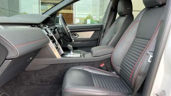 Land Rover Discovery Sport 1.5 P300e R-Dynamic SE 5dr Auto [5 Seat]
