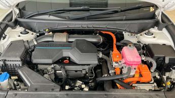 Hyundai Tucson 1.6 TGDi Hybrid 230 SE Connect 5dr 2WD Auto