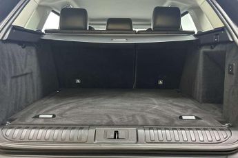 Land Rover Range Rover Sport 3.0 D300 HSE 5dr Auto