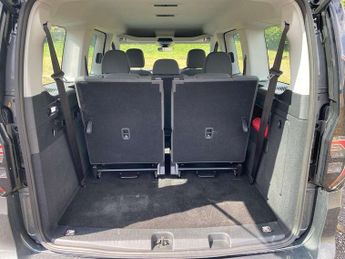 Volkswagen Caddy Maxi Life 2.0 TDI 122 Life 5dr DSG [Tech Pack]