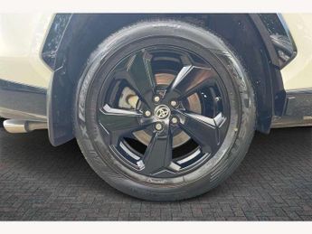Toyota RAV4 2.5 VVT-i Hybrid Dynamic 5dr CVT 2WD