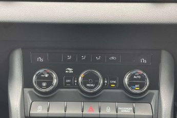 Skoda Karoq 1.0 TSI SE Drive 5dr