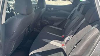 Nissan Qashqai 1.3 DiG-T Acenta Premium 5dr