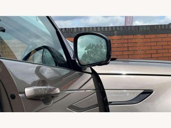 Land Rover Discovery 3.0 D300 Dynamic HSE 5dr Auto