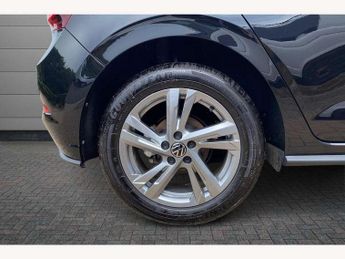 Volkswagen Polo 1.0 TSI 115 R-Line 5dr DSG