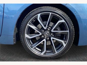 Toyota Corolla 2.0 VVT-i Hybrid Excel 5dr CVT