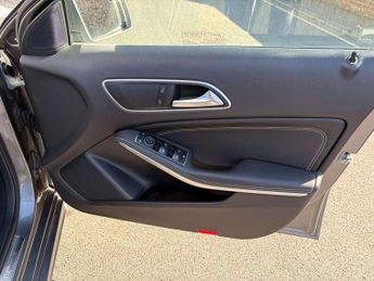 Mercedes-Benz A-Class A200d Sport Edition 5dr Auto