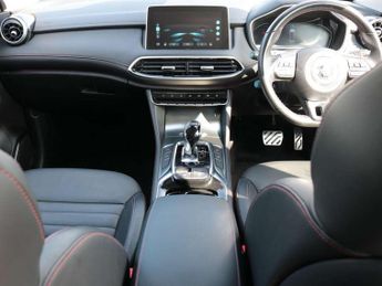 MG HS 1.5 T-GDI Trophy 5dr DCT