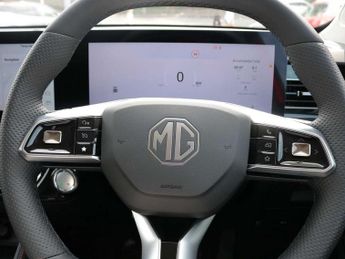 MG HS 1.5 T-GDI Trophy 5dr
