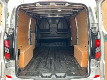 Ford Transit Custom 2.0 EcoBlue 136ps H1 Van Limited Auto