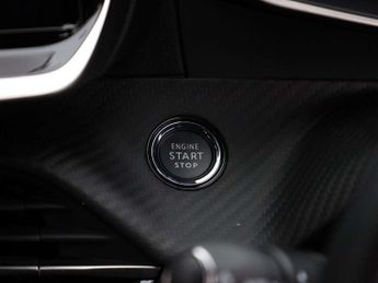 Peugeot 208 1.2 Hybrid 100 GT 5dr e-DSC6