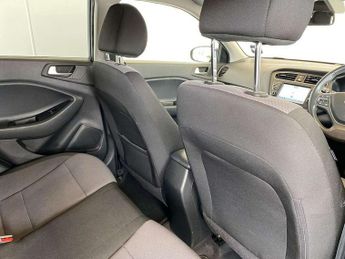 Hyundai i20 1.2 MPi Play 5dr