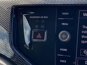 Volkswagen Polo 1.0 TSI Life 5dr