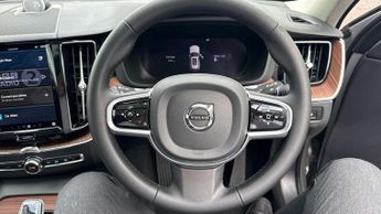 Volvo XC60 2.0 T8 [455] RC PHEV Ultimate Dark 5dr AWD Gtron