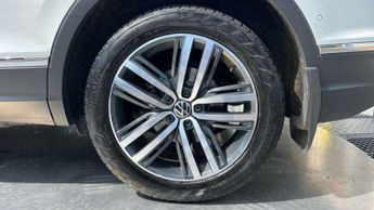 Volkswagen Tiguan 2.0 TDI 4Motion Elegance 5dr DSG