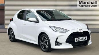 Toyota Yaris 1.5 Hybrid Design 5dr CVT