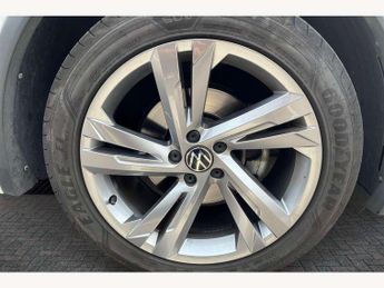 Volkswagen Tiguan 1.5 TSI 150 R-Line Edition 5dr DSG