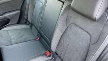 Volkswagen Golf 1.5 eTSI 150 Style 5dr DSG