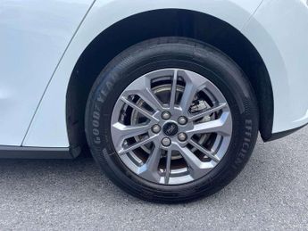 Ford Focus 1.0 EcoBoost Hybrid mHEV 155 Titanium 5dr Auto