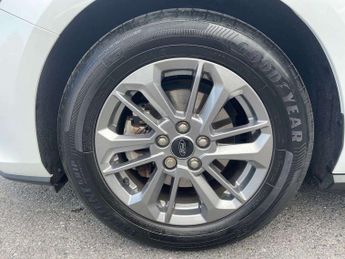 Ford Focus 1.0 EcoBoost Hybrid mHEV 155 Titanium 5dr Auto