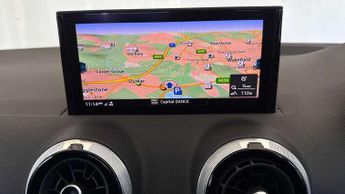 Audi Q2 35 TFSI S Line 5dr