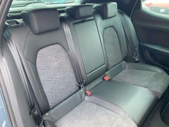 SEAT Leon 1.5 eTSI 150 FR Sport 5dr DSG