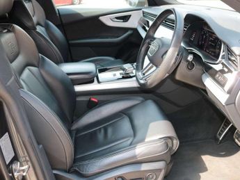 Audi Q8 50 TDI Quattro S Line 5dr Tiptronic [Leather]
