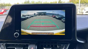 Toyota C-HR 1.8 Hybrid Design 5dr CVT