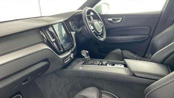 Volvo XC60 2.0 D5 PowerPulse R DESIGN Pro 5dr AWD Geartronic