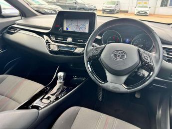 Toyota C-HR 2.0 Hybrid GR Sport 5dr CVT