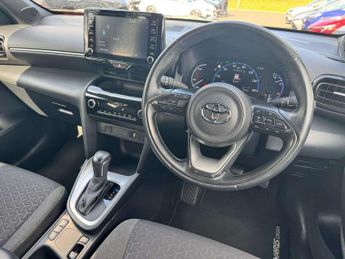 Toyota Yaris Cross 1.5 Hybrid Design 5dr CVT