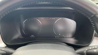Volvo XC40 2.0 T4 Momentum 5dr AWD Geartronic