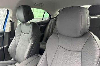 Skoda Superb 2.0 TDI SE L 5dr DSG