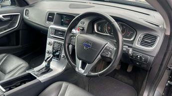 Volvo V60 Cross Country D4 [190] Cross Country Lux Nav 5dr Geartronic